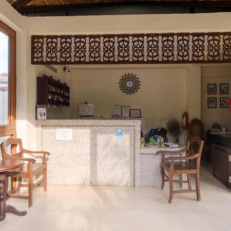 Reddoorz Plus Near Vigan Convention Center Экстерьер фото