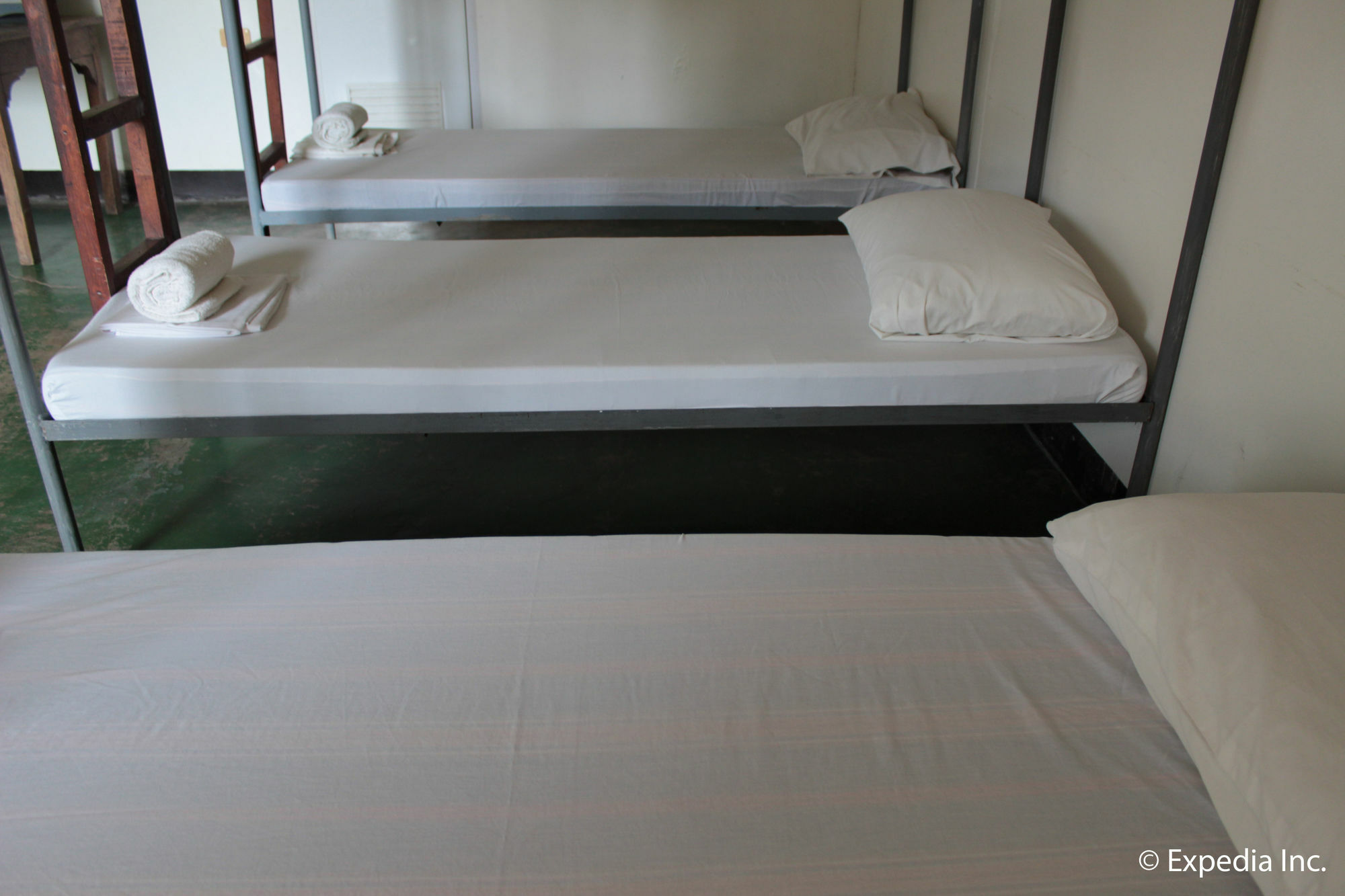 Reddoorz Plus Near Vigan Convention Center Экстерьер фото
