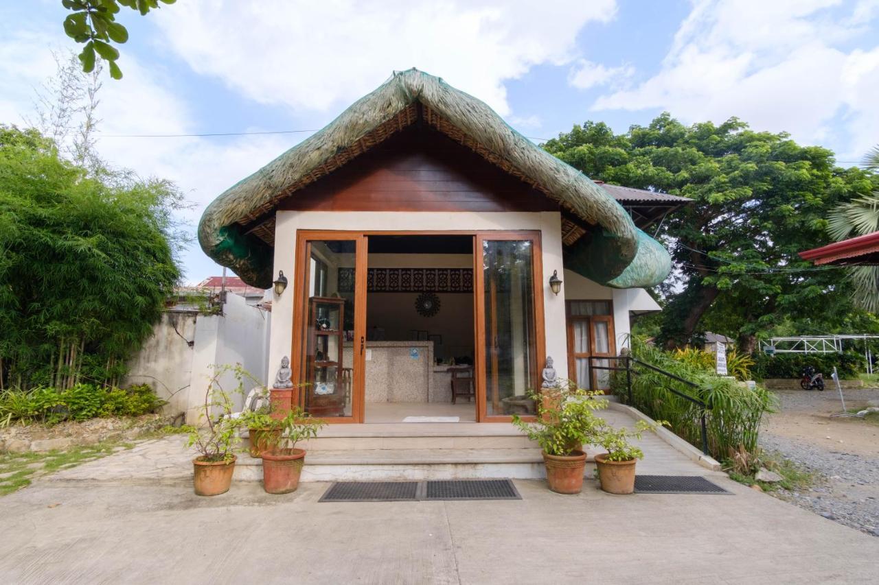 Reddoorz Plus Near Vigan Convention Center Экстерьер фото